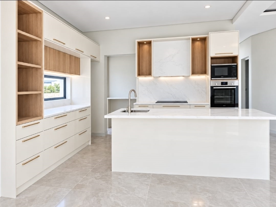 4 Bedroom Property for Sale in Sandown Western Cape